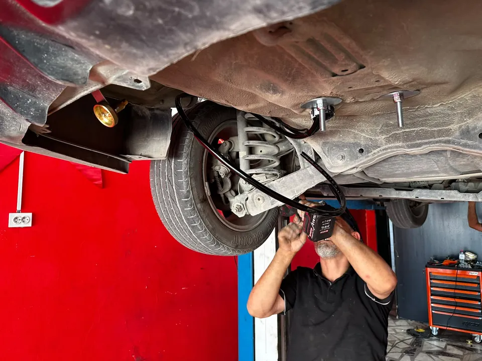 Araç altında LPG bağlantılarının kontrolü